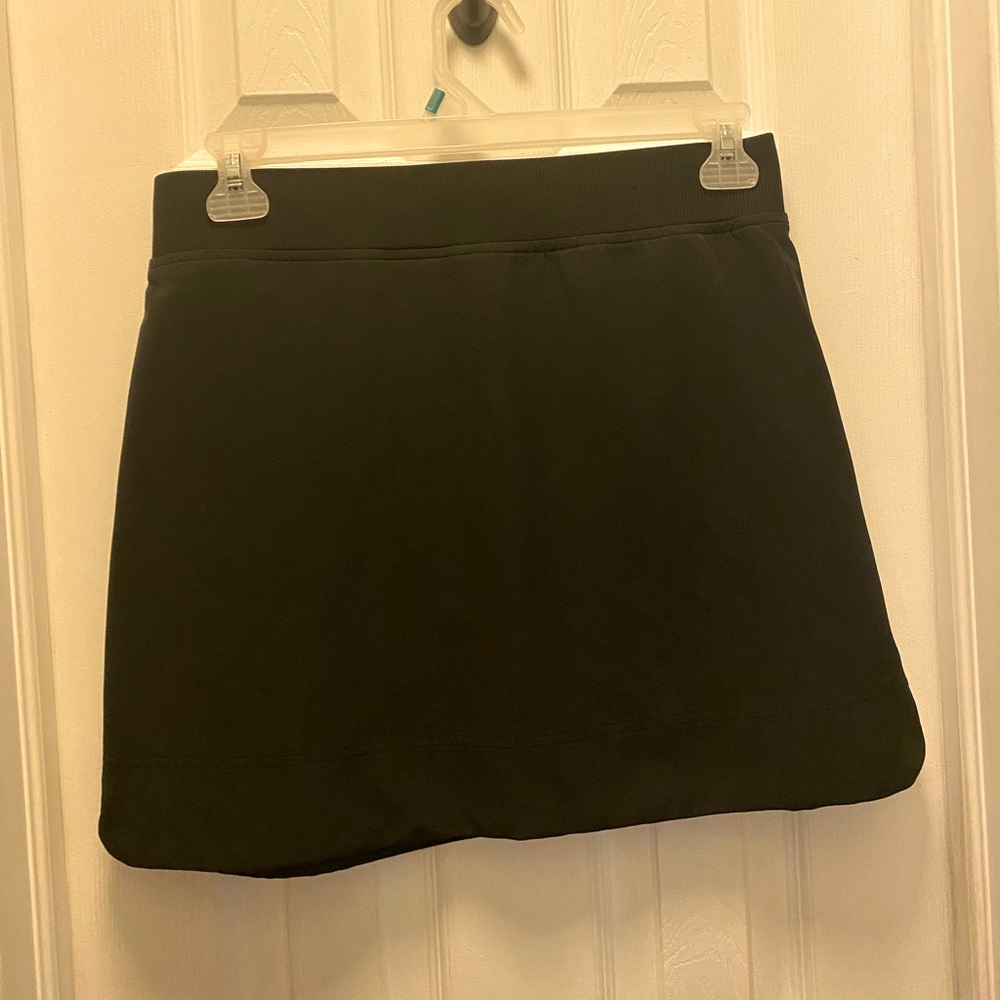 32 Degrees skort size M (medium) NWOT